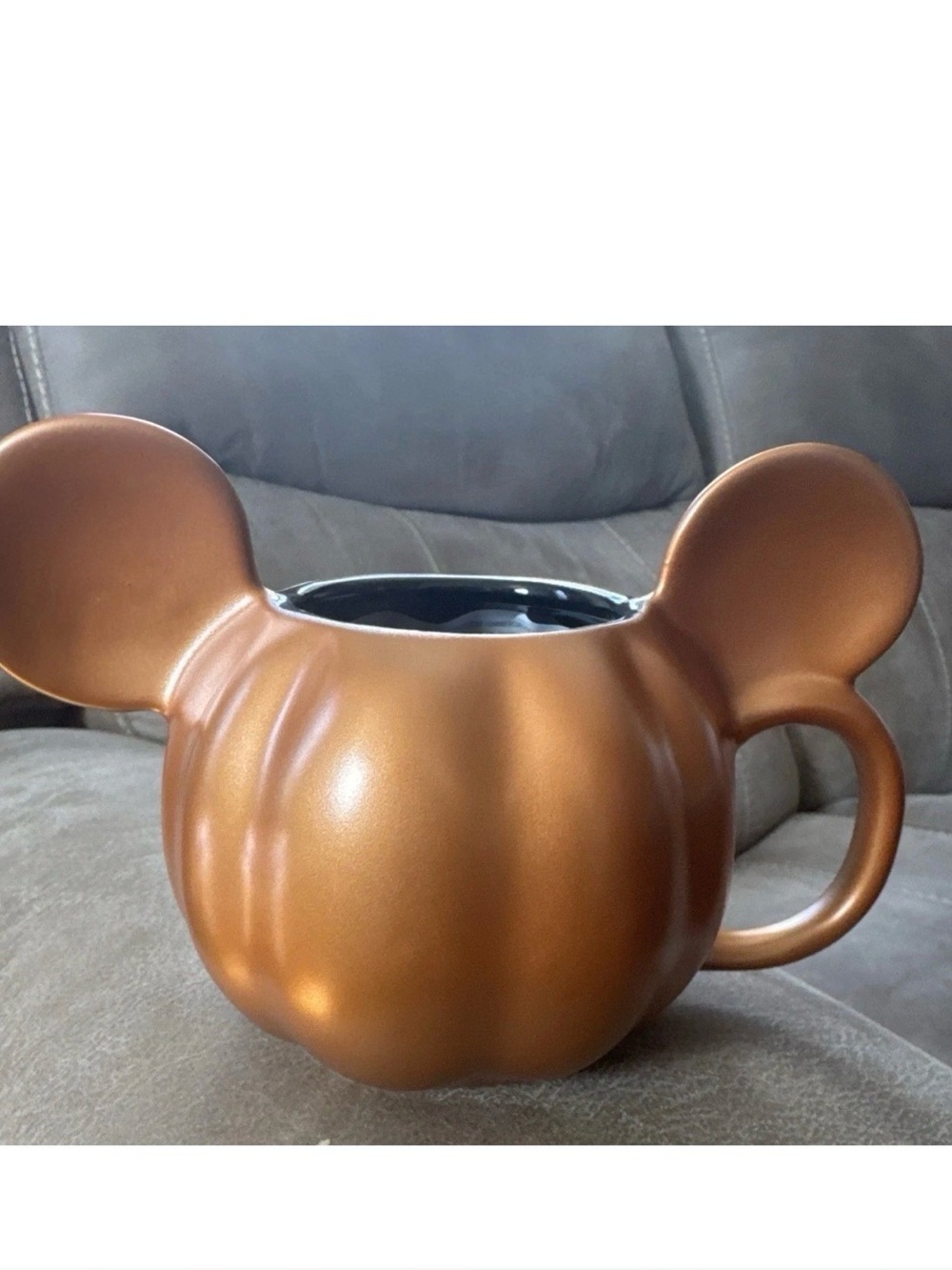 Disney Home Set Of Two Mickey Pumpkin Mugs NWT’ Perfect For Your Fall Boo Basket
